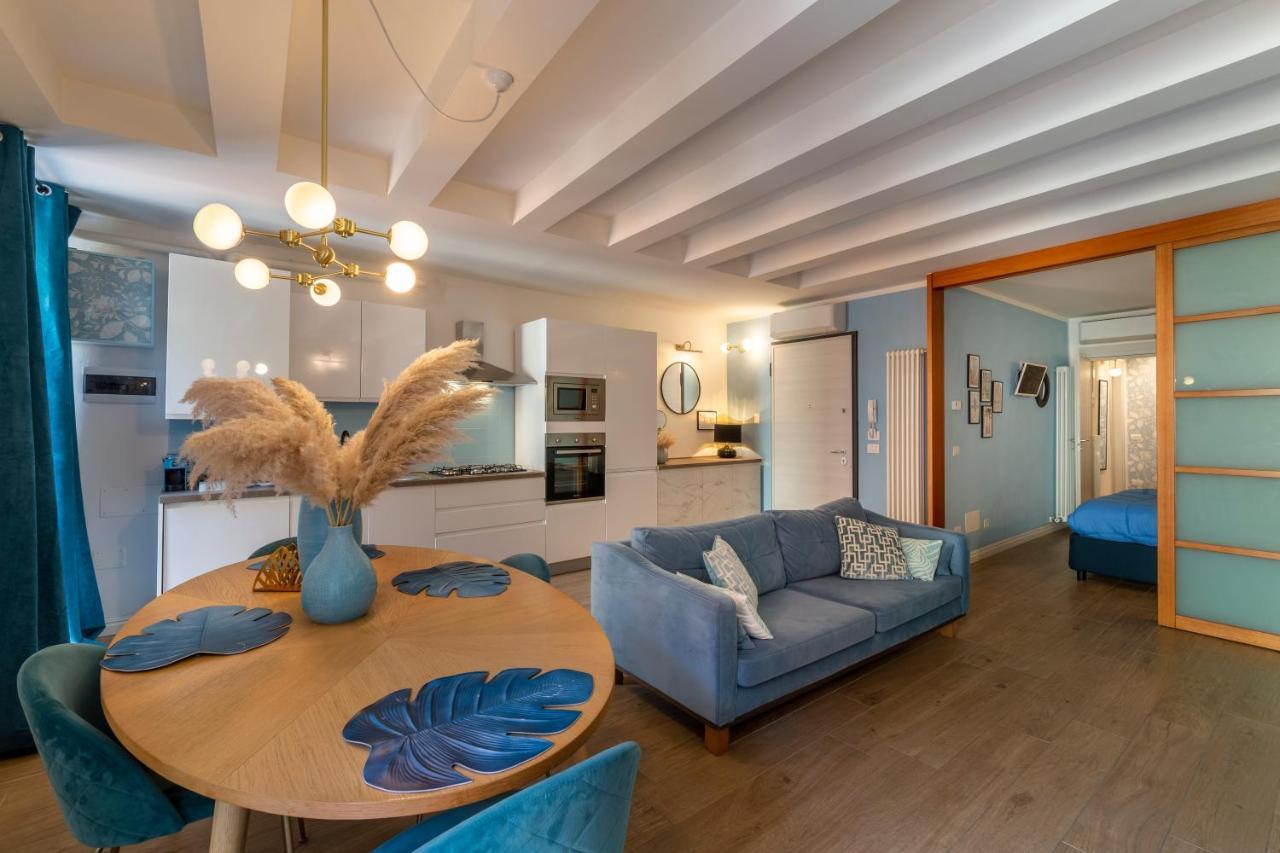 The Cozy Loft, Un Angolo Alla Moda Nel Cuore Di Верона Екстериор снимка