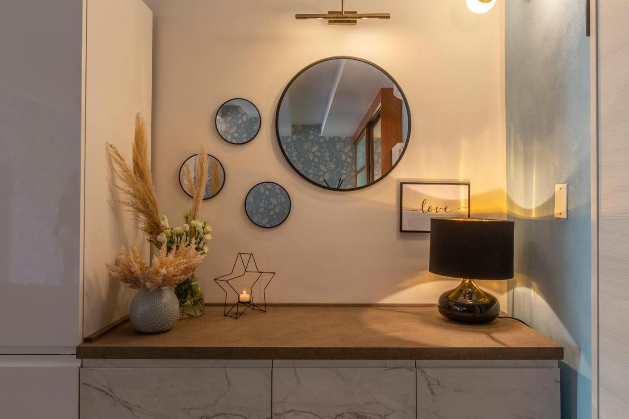The Cozy Loft, Un Angolo Alla Moda Nel Cuore Di Верона Екстериор снимка